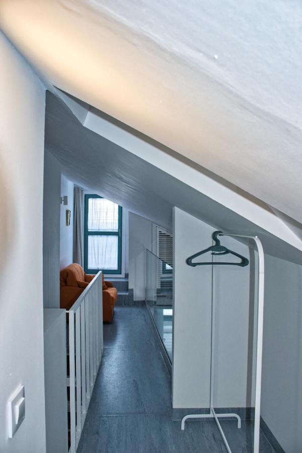 סביליה Covadonga 9 Apartments - Triana מראה חיצוני תמונה